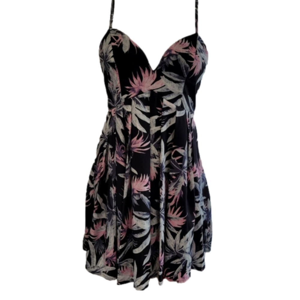 Tobi Spaghetti Strap Floral Dress Size Small NWT